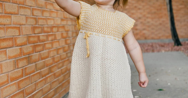 Vestido de Crochê Infantil: 6 Gráficos Grátis com Passo a Passo