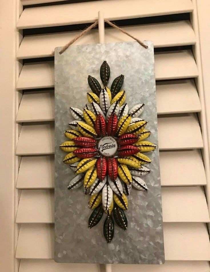 enfeite com tampinha de garrafa